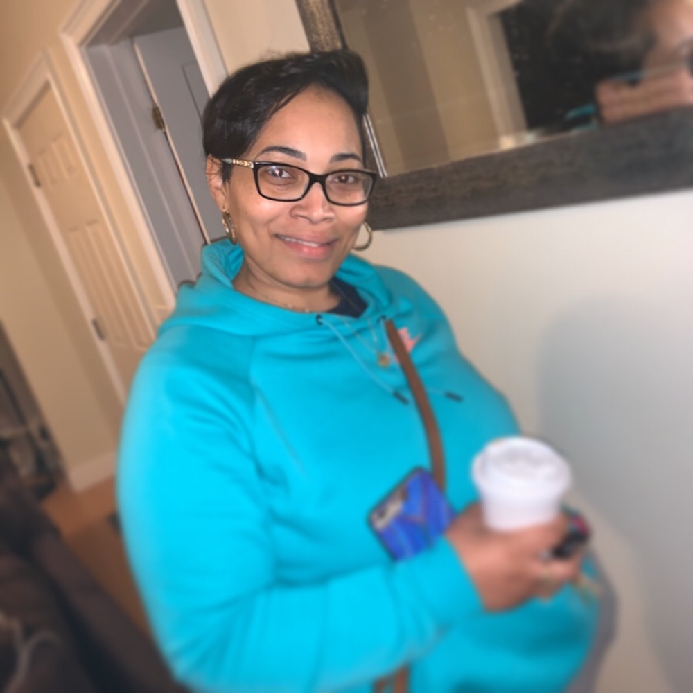 Meet your Posher, Raynell